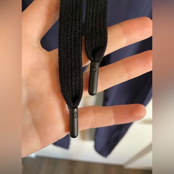 high waisted lululemon joggers - Picture 5 of 6